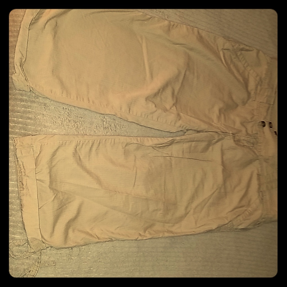 Calvin Klein Beige capris